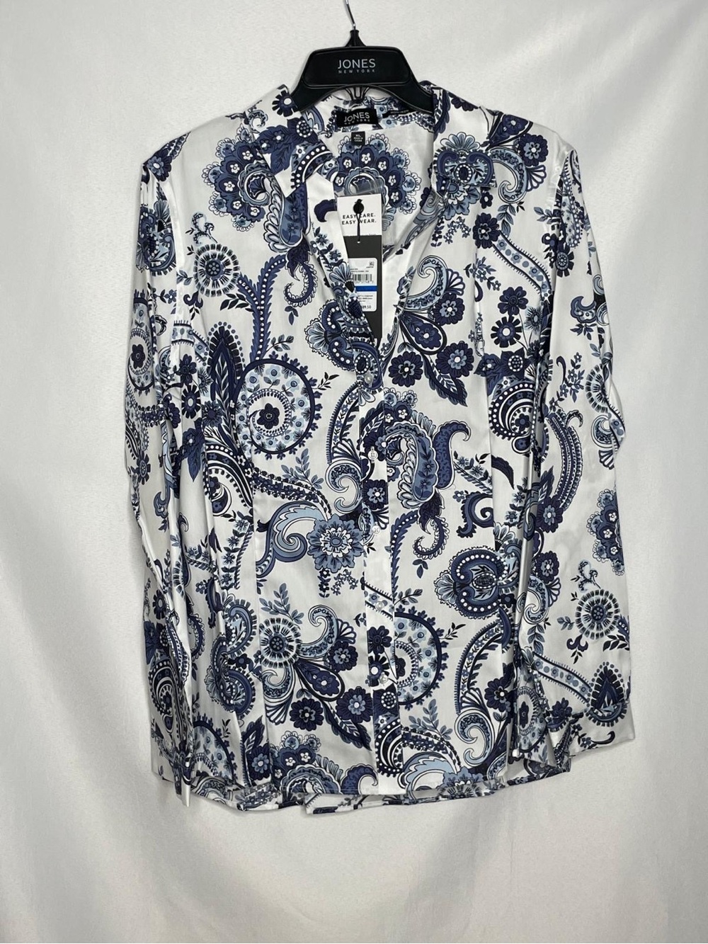 Jones New York White and Blue Paisley Button-Up Blouse